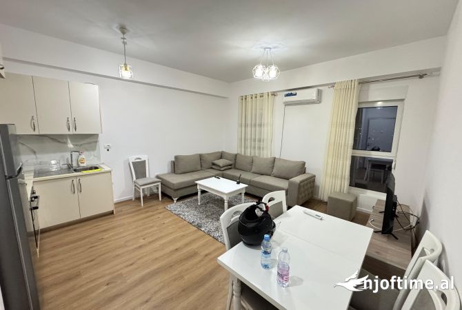 Shtepi me qera 1+1 ne Tirane - 400 Euro