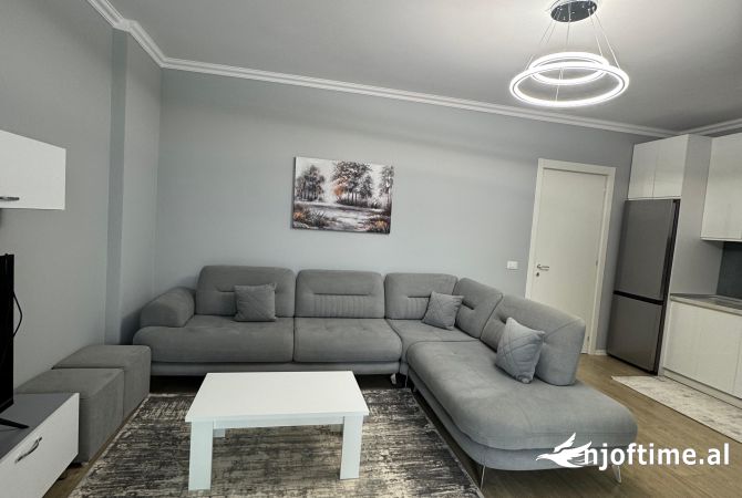 Shtepi me qera 1+1 ne Tirane - 400 Euro