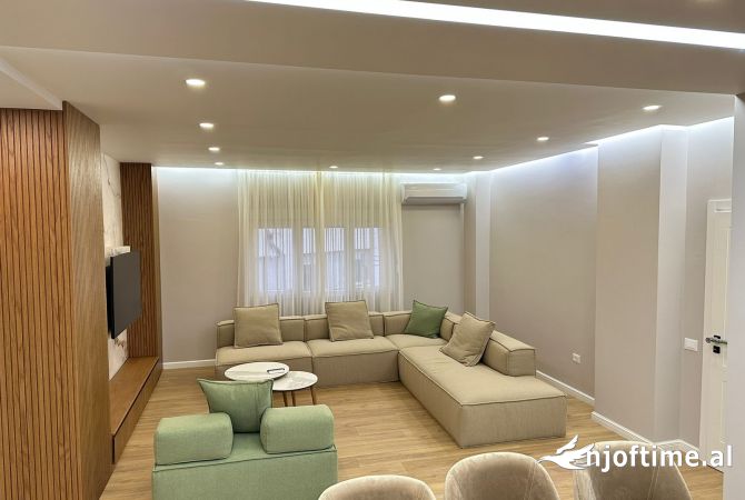 Shtepi ne shitje 2+1 ne Tirane - 340,000 Euro