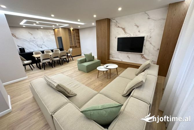 Shtepi ne shitje Apartament ne Tirane, 2+1, Mobilimi E mobiluar, Pagesa 340,000  Euro.