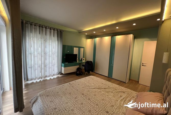 Shtepi me qera Apartament ne Tirane, 2+1, Mobilimi E mobiluar, Pagesa 1,200  Euro.