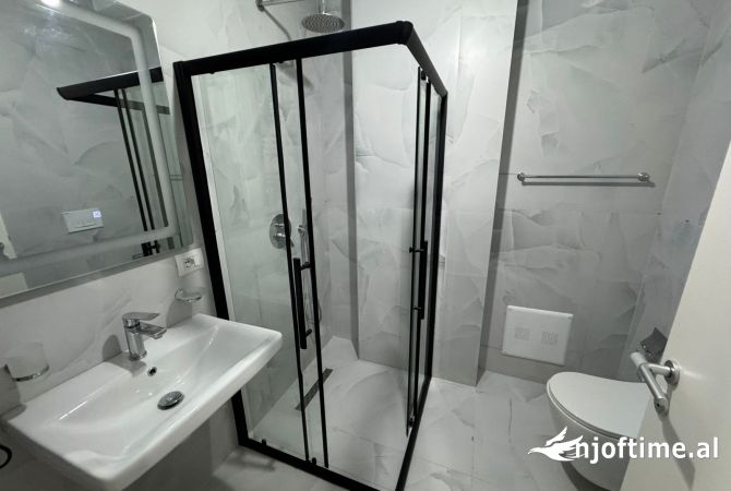 Shtepi me qera Apartament ne Tirane, 2+1, Mobilimi E mobiluar, Pagesa 600  Euro.