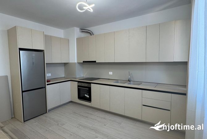 Shtepi me qera Apartament ne Tirane, 2+1, Mobilimi E mobiluar, Pagesa 60,000  Leke.