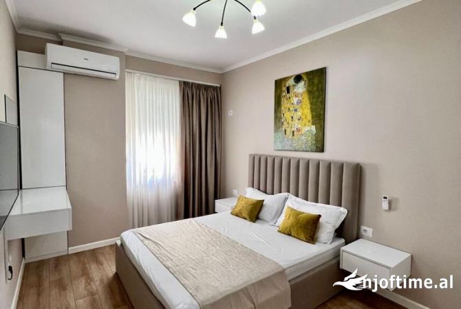 Shtepi me qera Apartament ne Tirane, 1+1, Mobilimi E mobiluar, Pagesa 800  Euro.