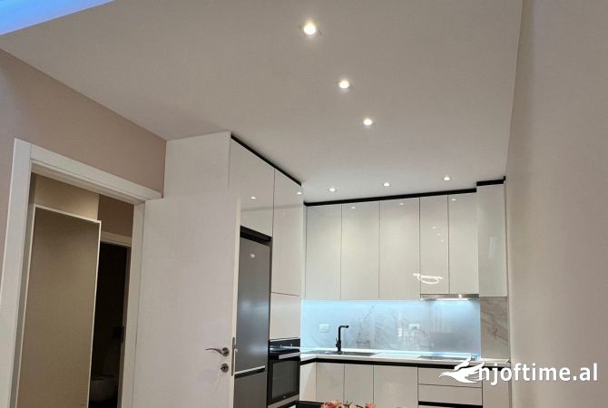 Shtepi me qera 1+1 ne Tirane - 800 Euro