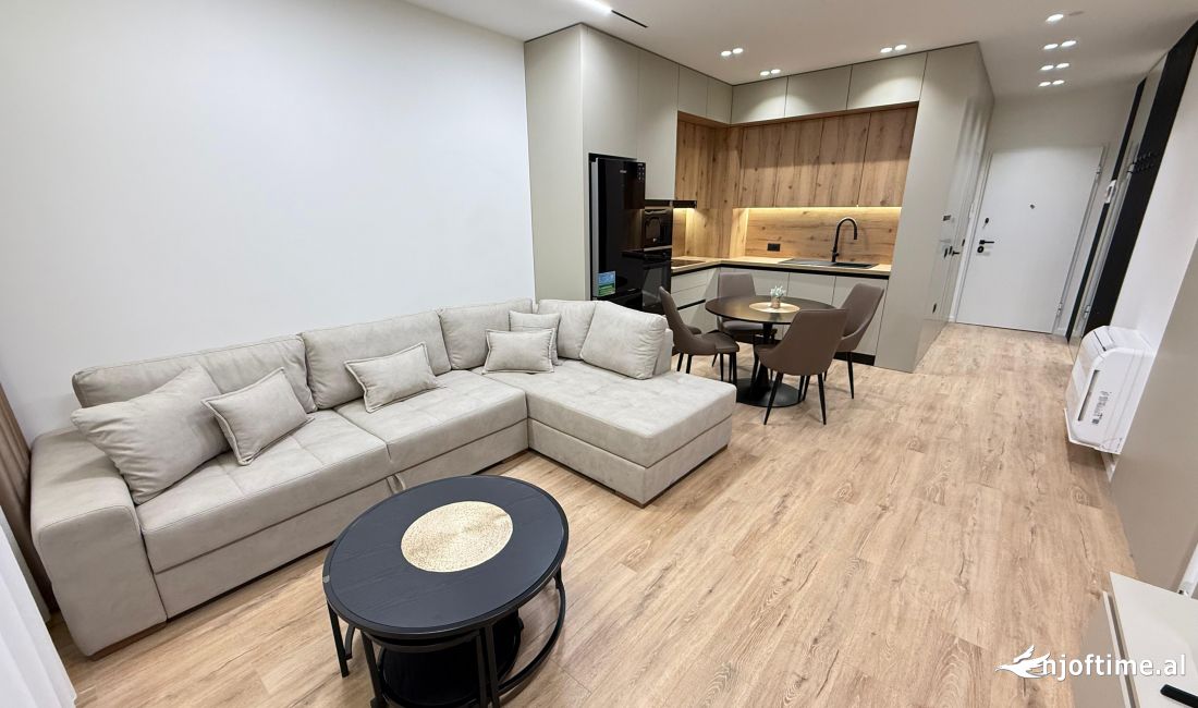 Shtepi me qera Apartament ne Tirane, 1+1, Mobilimi E mobiluar, Pagesa 600  Euro.