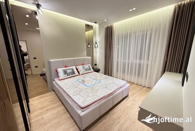 Shtepi me qera Apartament ne Tirane, 1+1, Mobilimi E mobiluar, Pagesa 600  Euro.