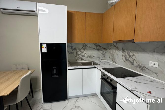 Shtepi me qera 1+1 ne Tirane - 45,000 Leke