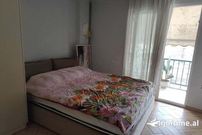 Shtepi me qera 2+1 ne Tirane - 600 Euro
