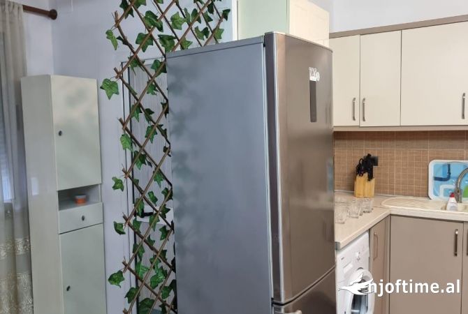 Shtepi me qera 1+1 ne Tirane - 380 Euro