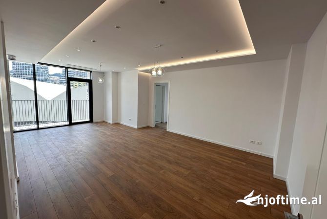 Qera ambient per Zyre📍Rruga e Kosovareve Cmimi:1500 Euro