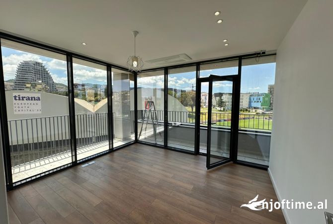 Ambient biznesi me qera 3+1 ne Tirane - 1,500 Euro