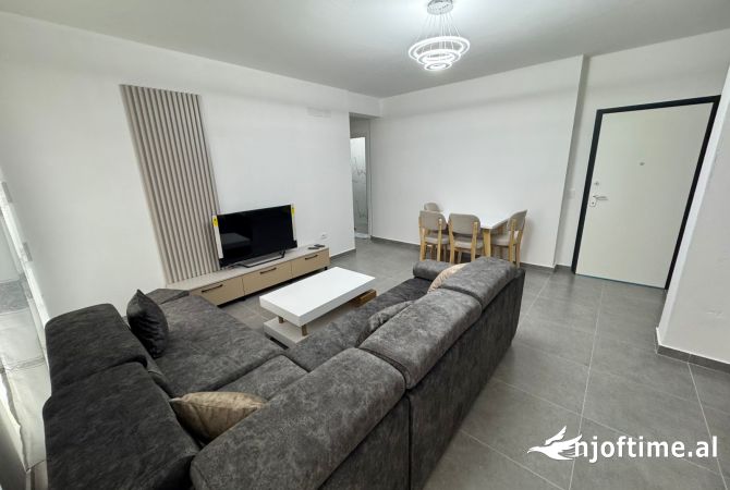 Shtepi me qera 1+1 ne Tirane - 600 Euro