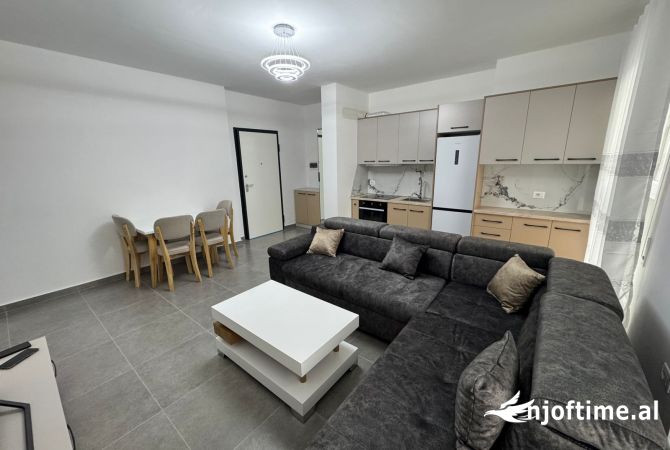 Shtepi me qera Apartament ne Tirane, 1+1, Mobilimi E mobiluar, Pagesa 600  Euro.