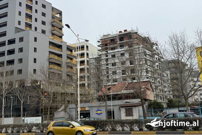 Shtepi ne shitje Apartament ne Tirane, 1+1, Mobilimi Bosh, pa mobiluar, Pagesa 110,000  Euro.