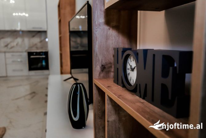 Shtepi me qera Apartament ne Tirane, 1+1, Mobilimi E mobiluar, Pagesa 80,000  Leke.