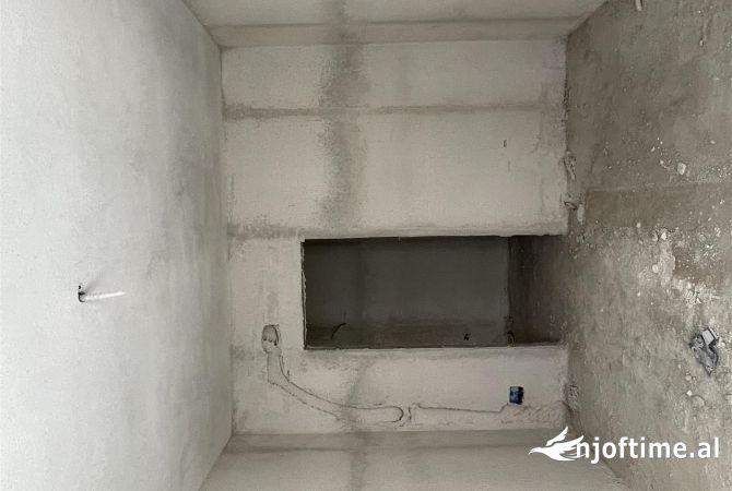 Shtepi ne shitje 2+1 ne Tirane - 94,000 Euro