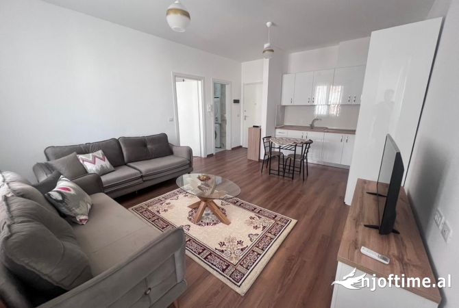Shtepi me qera 1+1 ne Tirane - 650 Euro