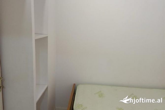 Shtepi me qera Apartament ne Tirane, 2+1, Mobilimi E mobiluar, Pagesa 37,000  Leke.