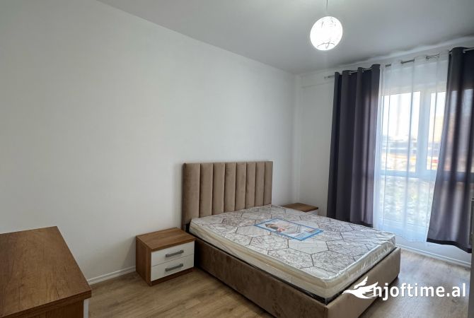 Shtepi me qera Apartament ne Tirane, 2+1, Mobilimi E mobiluar, Pagesa 500  Euro.