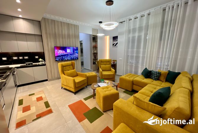 Shtepi me qera Apartament ne Tirane, 2+1, Mobilimi E mobiluar, Pagesa 1,600  Euro.