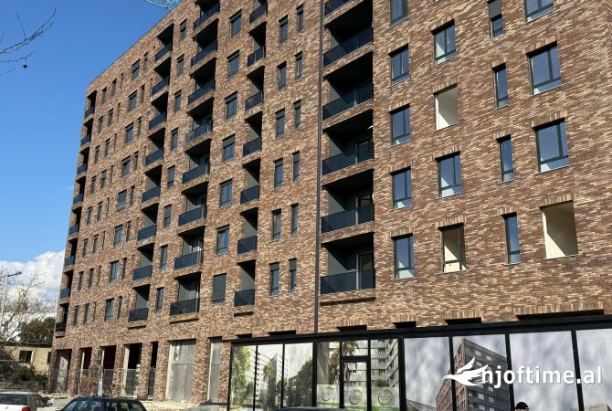 Shtepi ne shitje Apartament ne Tirane, 1+1, Mobilimi Bosh, pa mobiluar, Pagesa 95,000  Euro.