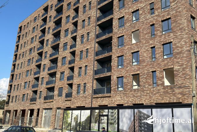 Shtepi ne shitje Apartament ne Tirane, 1+1, Mobilimi Bosh, pa mobiluar, Pagesa 95,000  Euro.