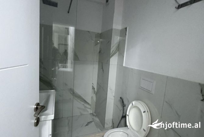 Shtepi me qera 1+1 ne Tirane - 400 Euro