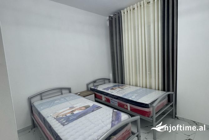 Shtepi me qera Apartament ne Tirane, 2+1, Mobilimi E mobiluar, Pagesa 500  Euro.