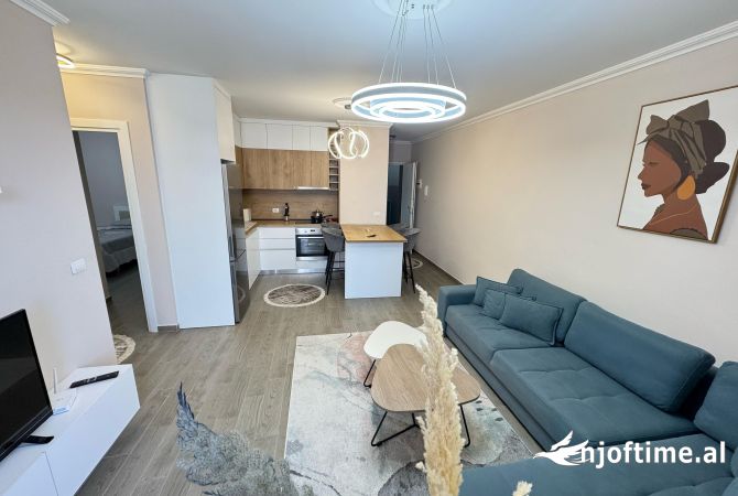 Shtepi me qera Apartament ne Tirane, 2+1, Mobilimi E mobiluar, Pagesa 750  Euro.