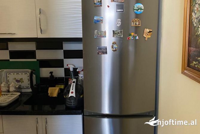 Shtepi ne shitje Apartament ne Tirane, 1+1, Mobilimi E mobiluar, Pagesa 93,500  Euro.