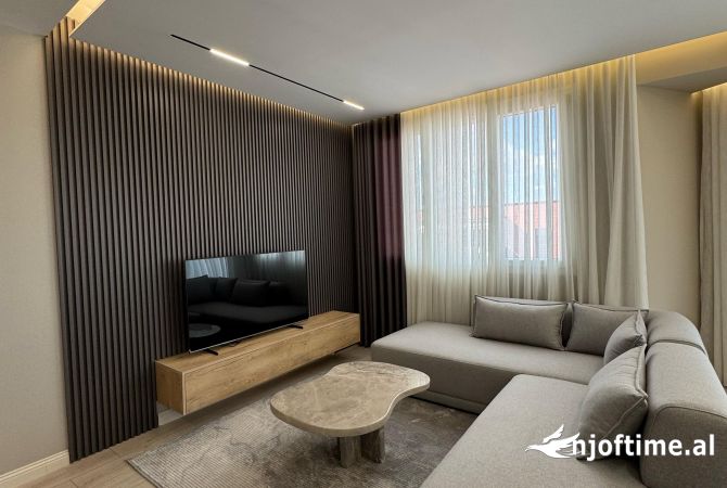 Shtepi me qera 2+1 ne Tirane - 850 Euro