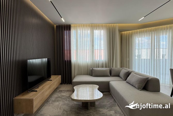 Shtepi me qera Apartament ne Tirane, 2+1, Mobilimi E mobiluar, Pagesa 850  Euro.