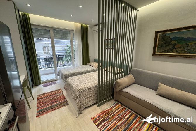 Shtepi me qera Garsoniere ne Tirane - 400 Euro