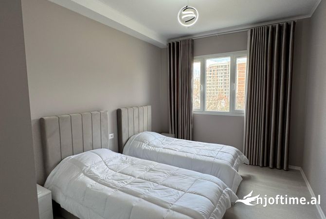 Shtepi me qera Apartament ne Tirane, 2+1, Mobilimi E mobiluar, Pagesa 800  Euro.