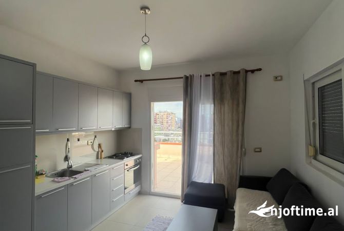 Shtepi me qera 1+1 ne Tirane - 500 Euro