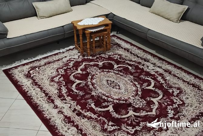 Shtepi me qera Apartament ne Tirane, 1+1, Mobilimi E mobiluar, Pagesa 400  Euro.