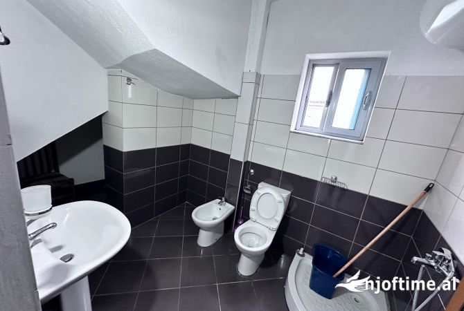 Shtepi me qera 1+1 ne Tirane - 300 Euro
