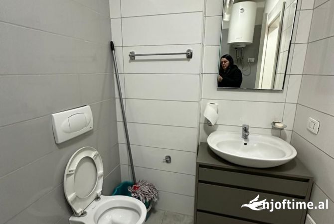 Shtepi me qera 1+1 ne Tirane - 550 Euro