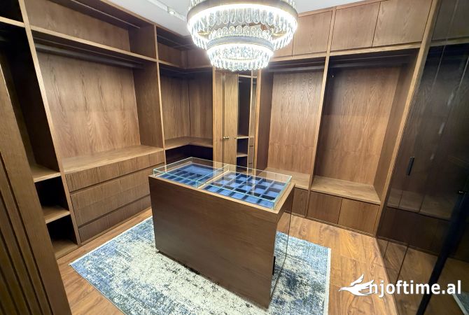 Shtepi me qera 3+1 ne Tirane - 3,500 Euro