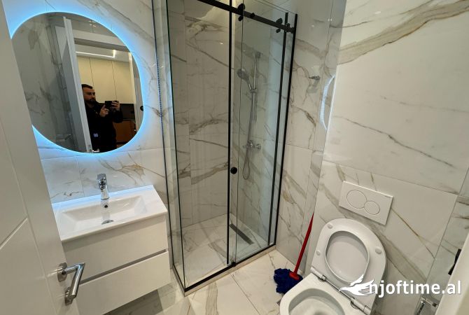 Shtepi me qera Apartament ne Tirane, 1+1, Mobilimi E mobiluar, Pagesa 800  Euro.