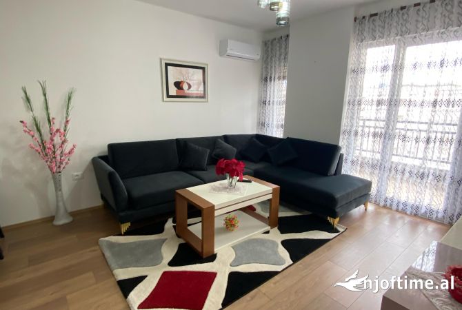 Shtepi ne shitje 2+1 ne Tirane - 130,000 Euro