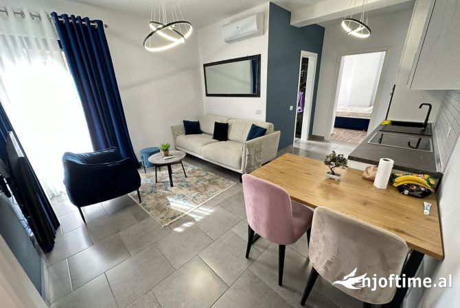 Shtepi me qera 1+1 ne Tirane - 700 Euro