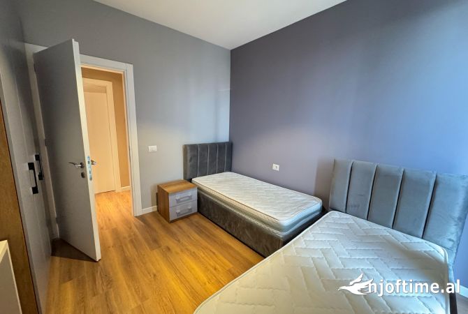 Shtepi me qera Apartament ne Tirane, 2+1, Mobilimi E mobiluar, Pagesa 850  Euro.