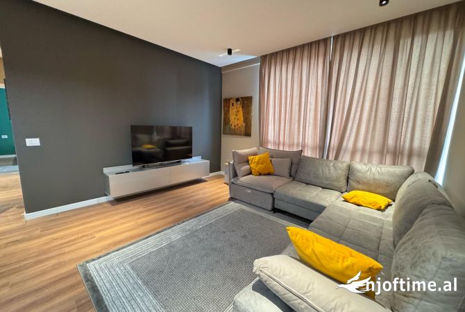 Shtepi me qera Apartament ne Tirane, 2+1, Mobilimi E mobiluar, Pagesa 850  Euro.