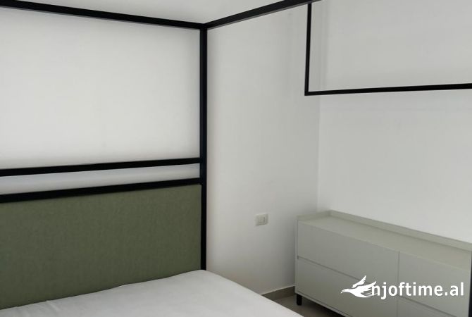 Shtepi me qera Apartament ne Tirane, 1+1, Mobilimi E mobiluar, Pagesa 50,000  Leke.
