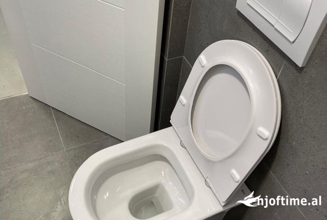 Shtepi me qera Apartament ne Tirane, 1+1, Mobilimi E mobiluar, Pagesa 50,000  Leke.