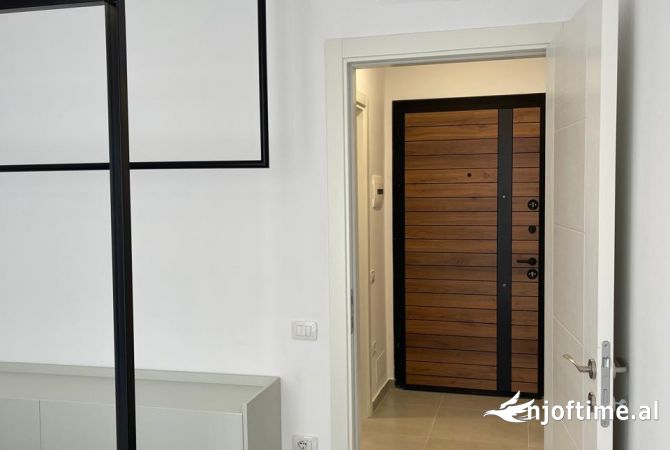 Shtepi me qera 1+1 ne Tirane - 50,000 Leke