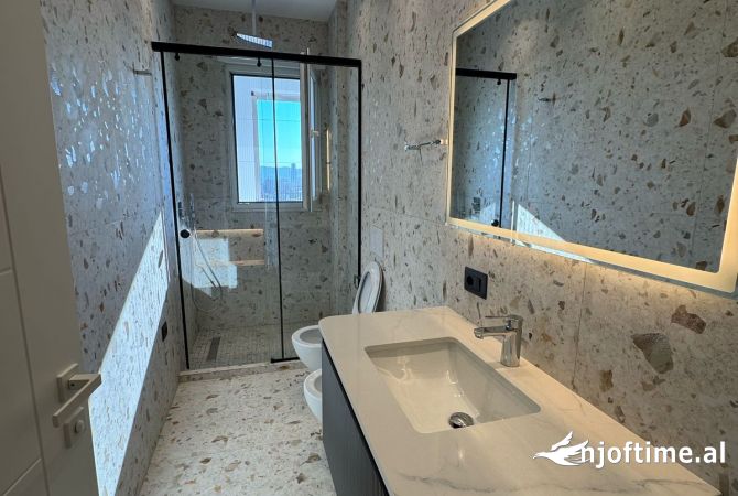 Shtepi me qera Apartament ne Tirane, 1+1, Mobilimi E mobiluar, Pagesa 800  Euro.