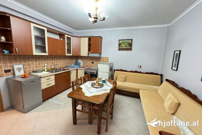 Shtepi me qera 2+1 ne Tirane - 600 Euro